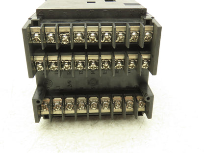 Honeywell DC3200-CE-000R-200-00000-E0-0 UDC3200 Digital Temperature Controller