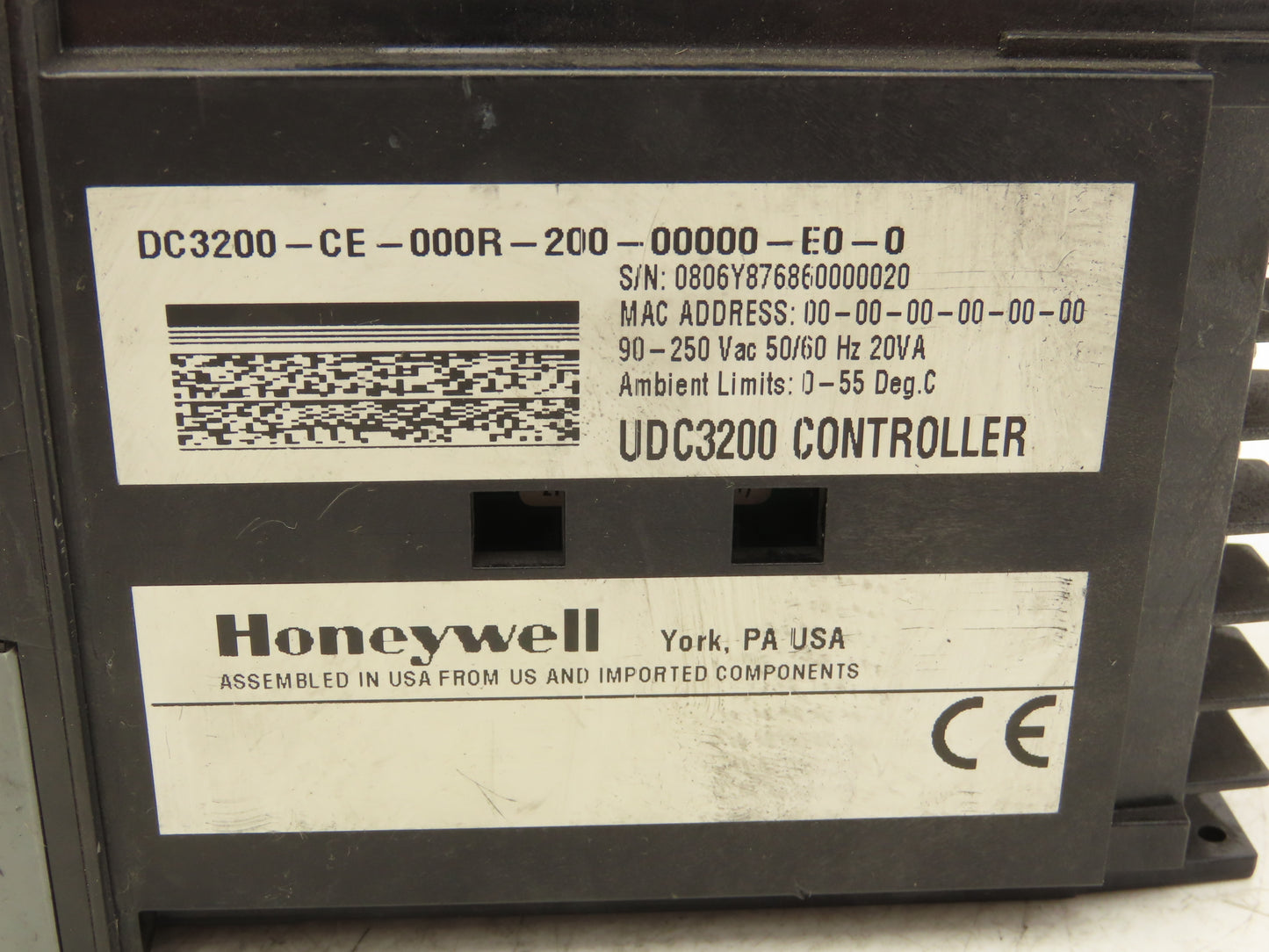 Honeywell DC3200-CE-000R-200-00000-E0-0 UDC3200 Digital Temperature Controller