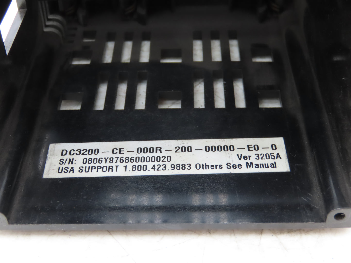 Honeywell DC3200-CE-000R-200-00000-E0-0 UDC3200 Digital Temperature Controller