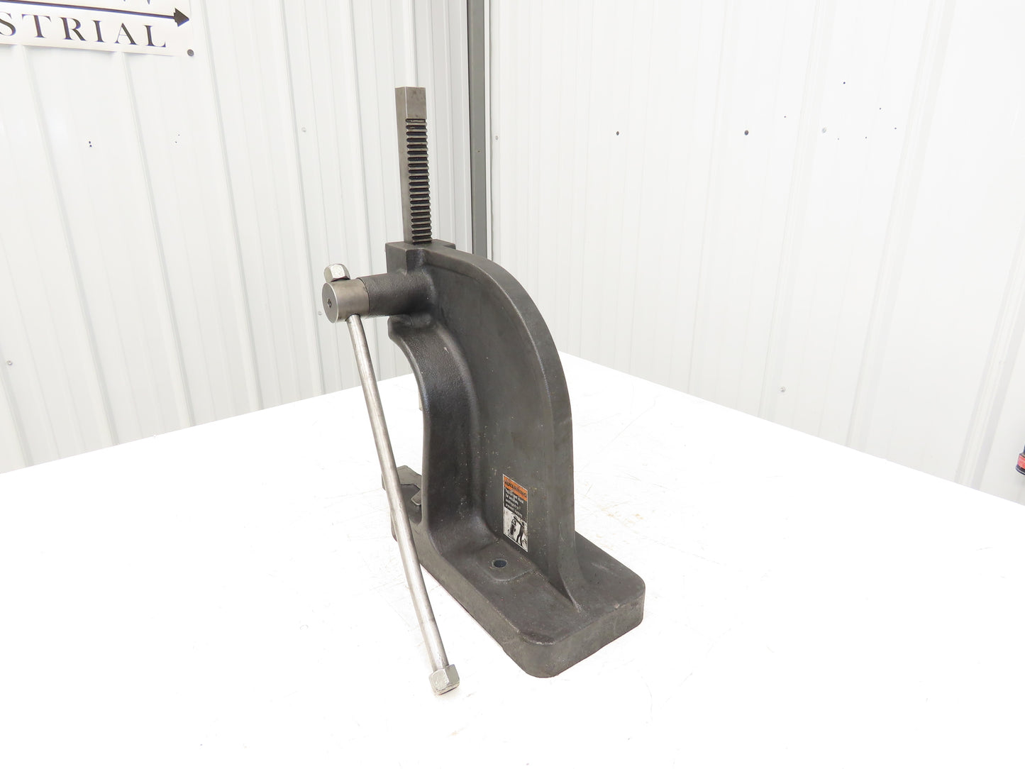 Dake Model No 0 Bench Top Arbor Press 1-1/2 Ton 4.5" Throat 7.75" Stroke