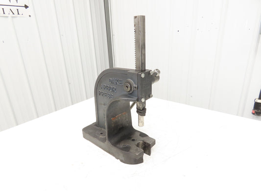 Dake Model No 0 Bench Top Arbor Press 1-1/2 Ton 4.5" Throat 7.75" Stroke