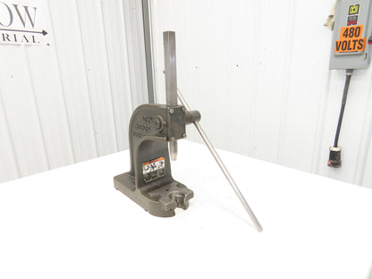 Dake Model No 0 Bench Top Arbor Press 1-1/2 Ton 4.5" Throat 7.75" Stroke