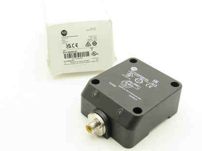 Allen Bradley 871F-R50N80-R3 Flat Pack Proximity Sensor 50mm Sensing 20-250V