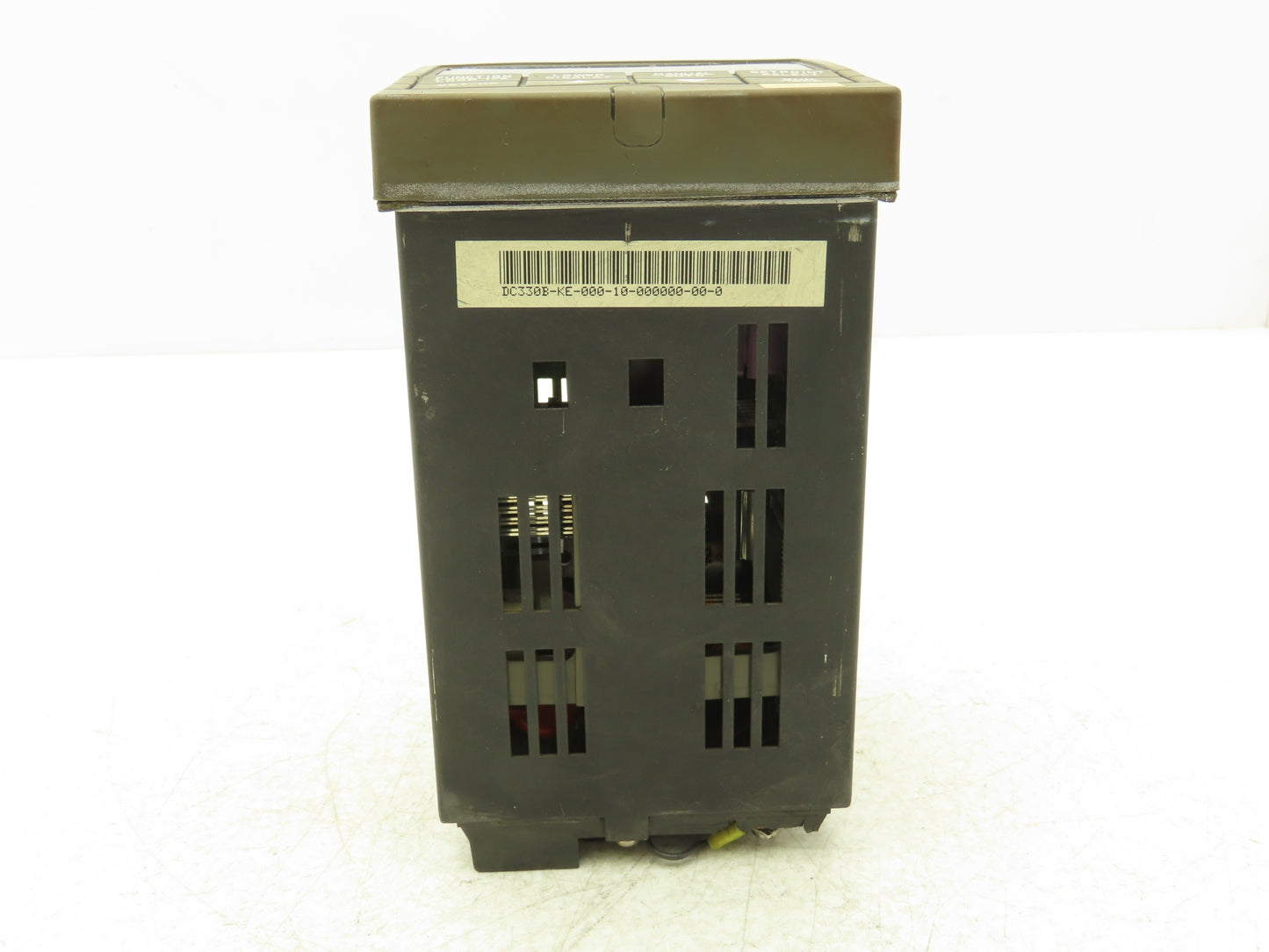 Honeywell UDC3300  Digital Temperature Controller DC330B-KE-000-20-000000-00-0