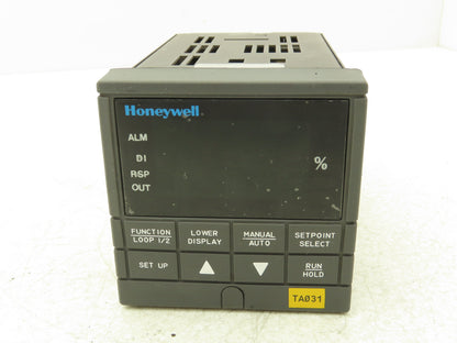 Honeywell UDC3300  Digital Temperature Controller DC330B-KE-000-20-000000-00-0