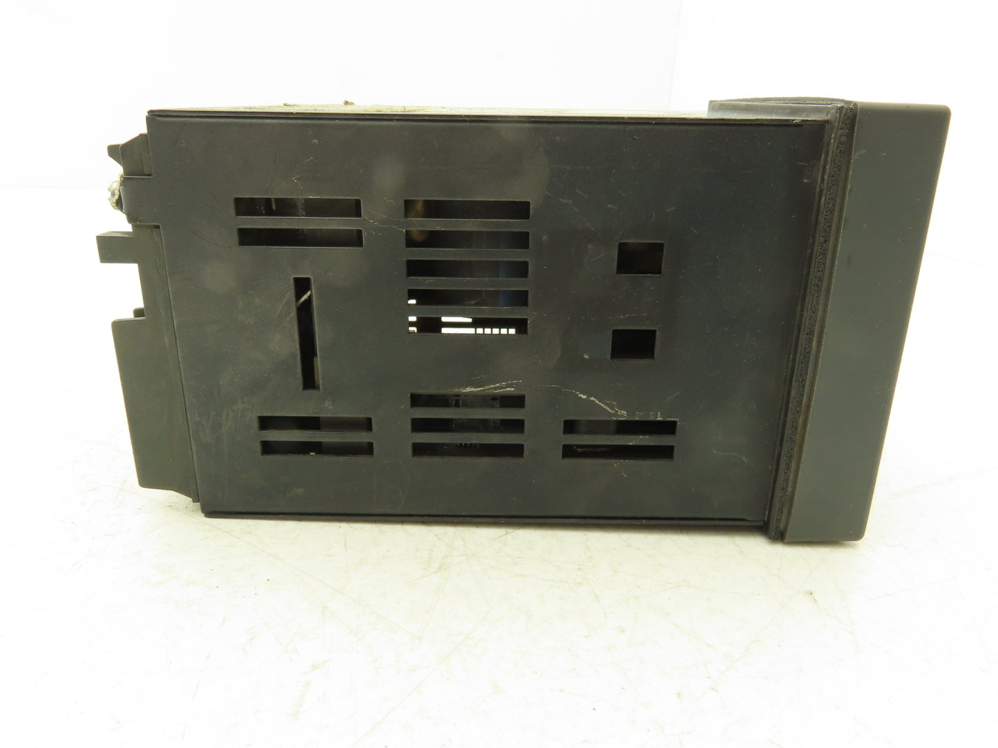 Honeywell UDC3000 Digital Temperature Controller DC300K-E-0A0-20-0000-0