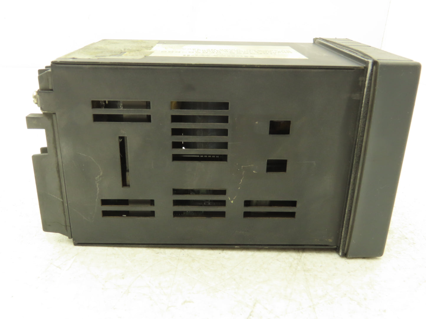 Honeywell UDC3000 Digital Temperature Controller DC300K-E-0A0-20-0000-0