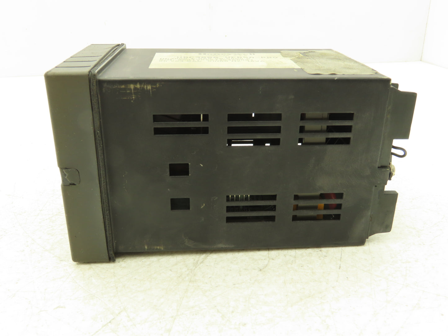 Honeywell UDC3000 Digital Temperature Controller DC300K-E-0A0-20-0000-0
