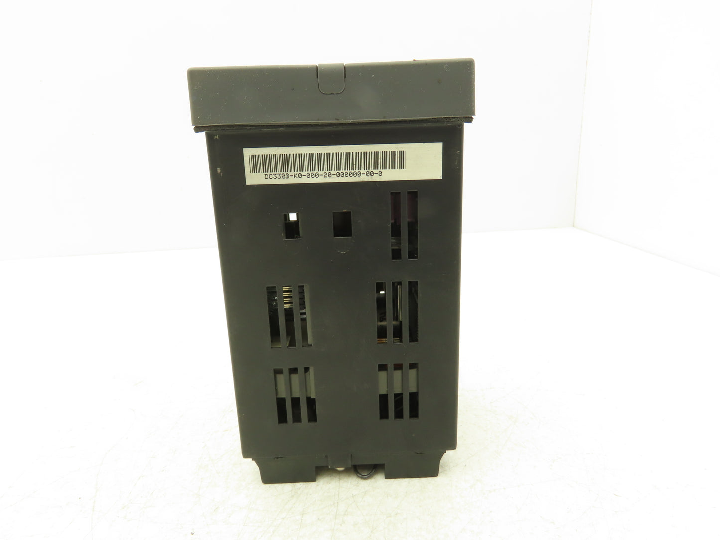 Honeywell UDC3300  Digital Temperature Controller DC330B-K0-000-20-000000-00-0