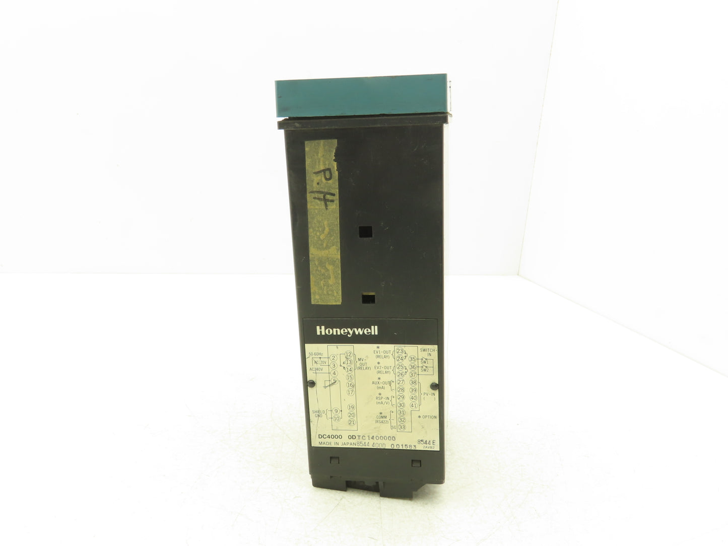 Honeywell DC4000  Digital Temperature Controller DC4000 0DTC1400000 120/240V