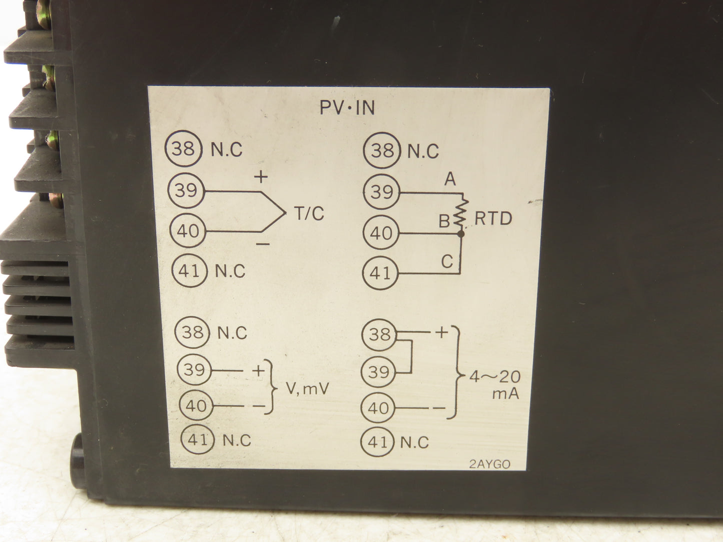 Honeywell DC4000  Digital Temperature Controller DC4000 5GTC1400000 120/240V