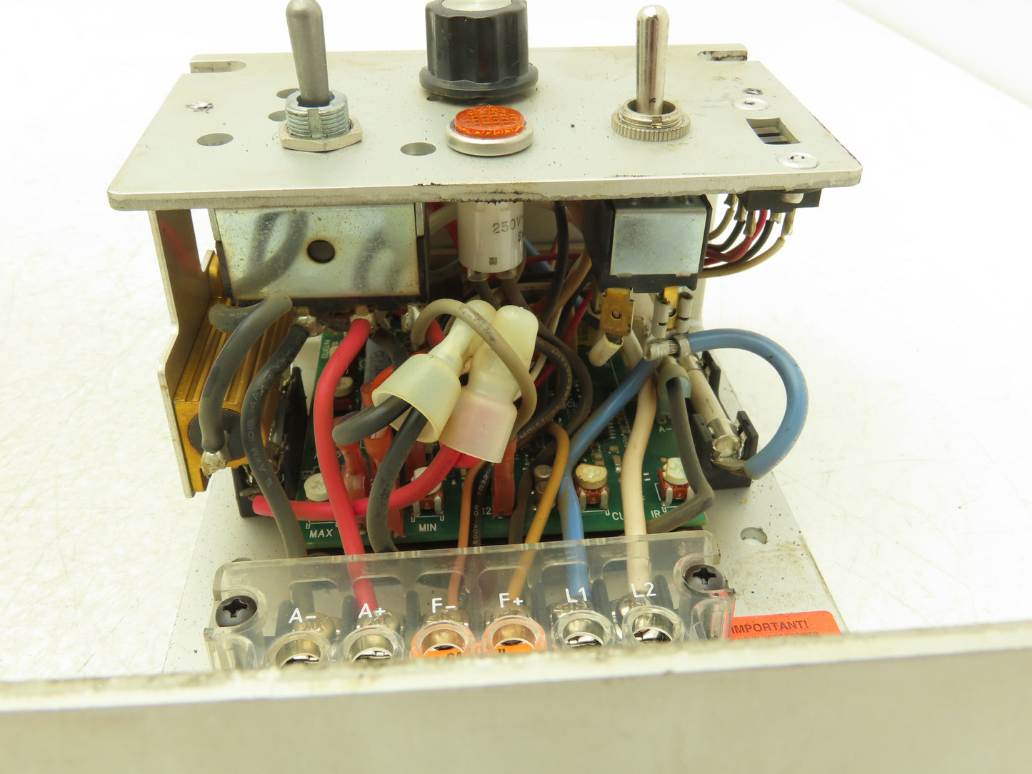 Baldor ABB BC140-FBR DC Motor Speed Control Drive 115/230V Input  8 ADC Output
