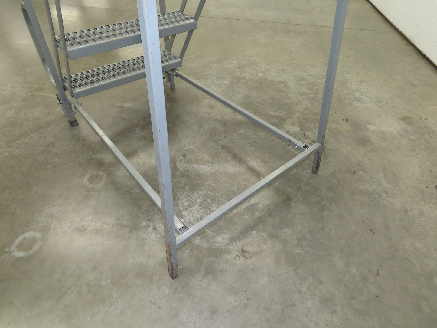 PW Platforms N/A Rolling Ladder 5 Step 14" Work Platform 50" Top Step