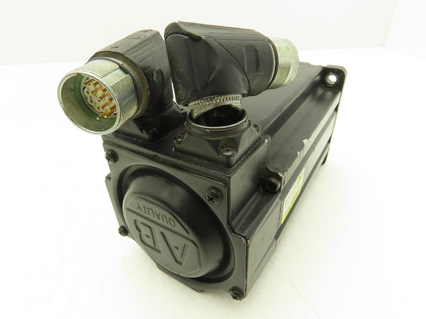 Allen Bradley MPL-B330P-MK72AA AC Servo Motor 5000 RPM 460V 3PH READ