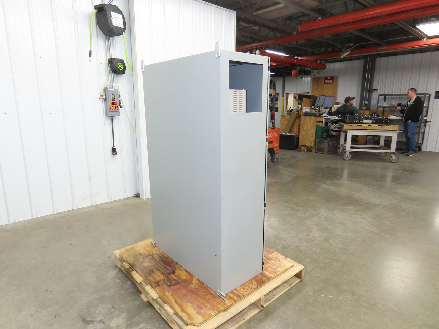 Allen Bradley 22C-D088A103 Powerflex 400 AC Drive VFD 60Hp 460V 3Ph Enclosure