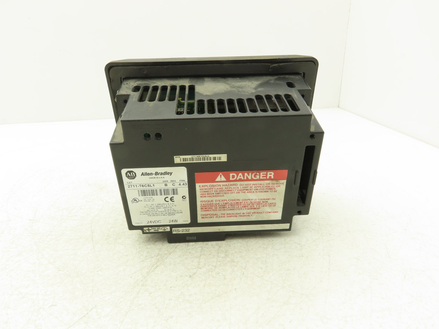 Allen Bradley 2711-T6C5L1 PanelView 600 Touchscreen 24VDC - NEEDS REPAIR