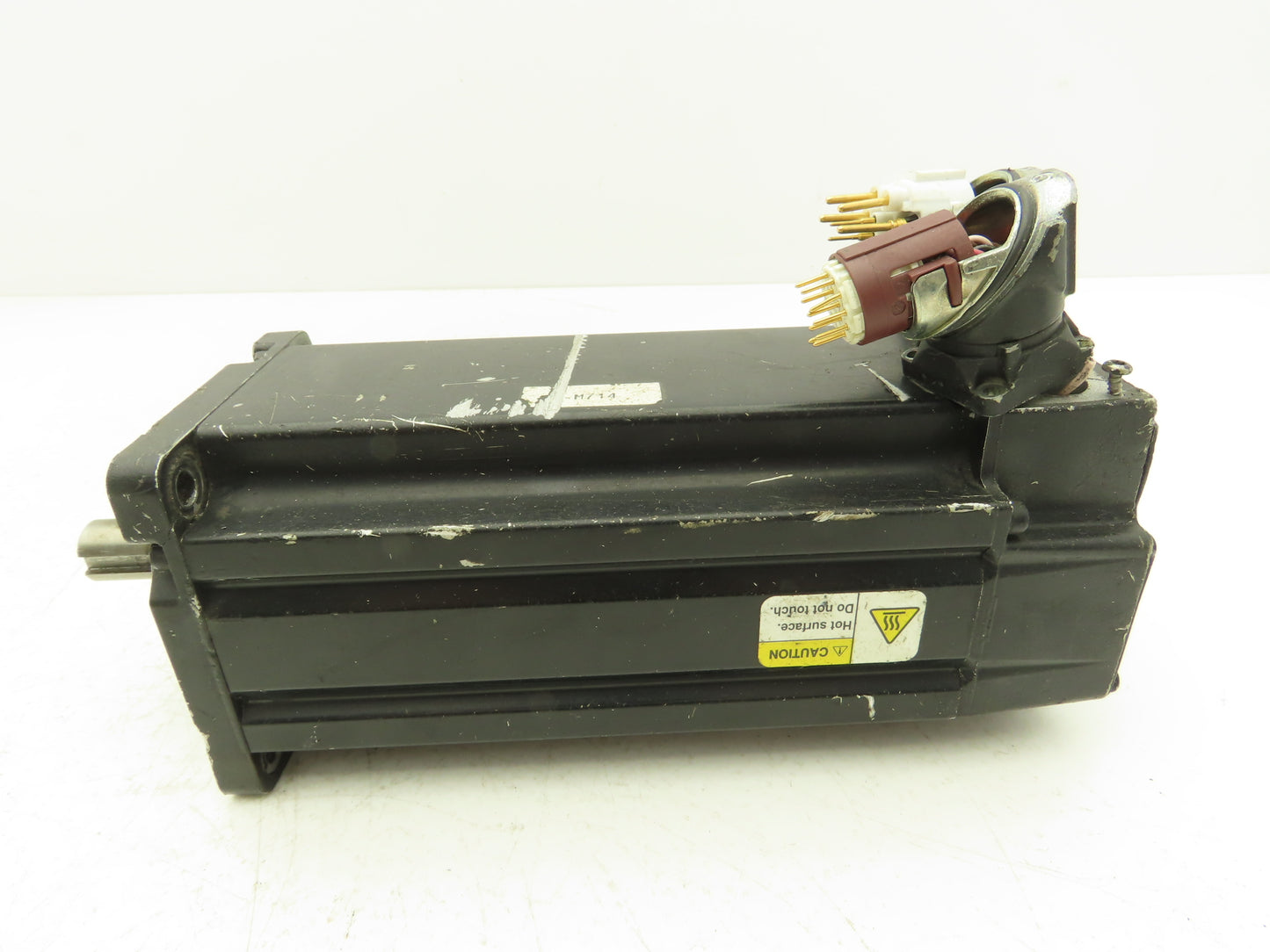 Allen Bradley MPL-B330P-MJ74AA AC Servo Motor 5000 RPM 460V 3PH READ