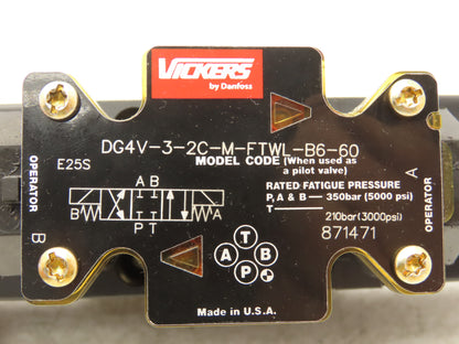 Vickers DG4V-3-2C-M-FTWL-B6-60 Hydraulic Directional Solenoid Valve 120VAC -READ
