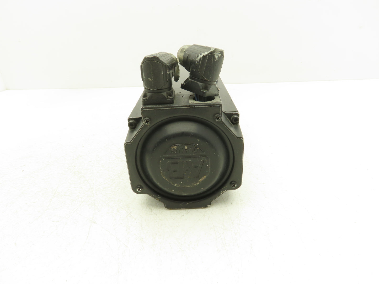 Allen Bradley MPL-B4540F-MJ74AA AC Servo Motor 3000 RPM 460V 3PH 24V Brake READ