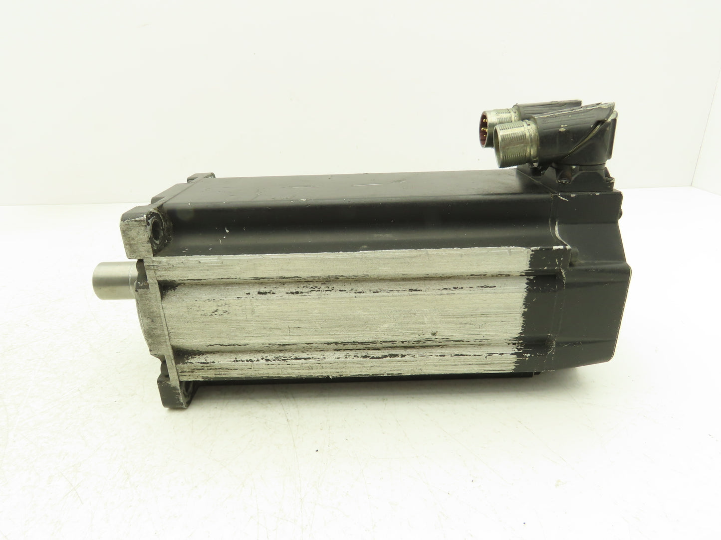 Allen Bradley MPL-B4540F-MJ74AA AC Servo Motor 3000 RPM 460V 3PH 24V Brake
