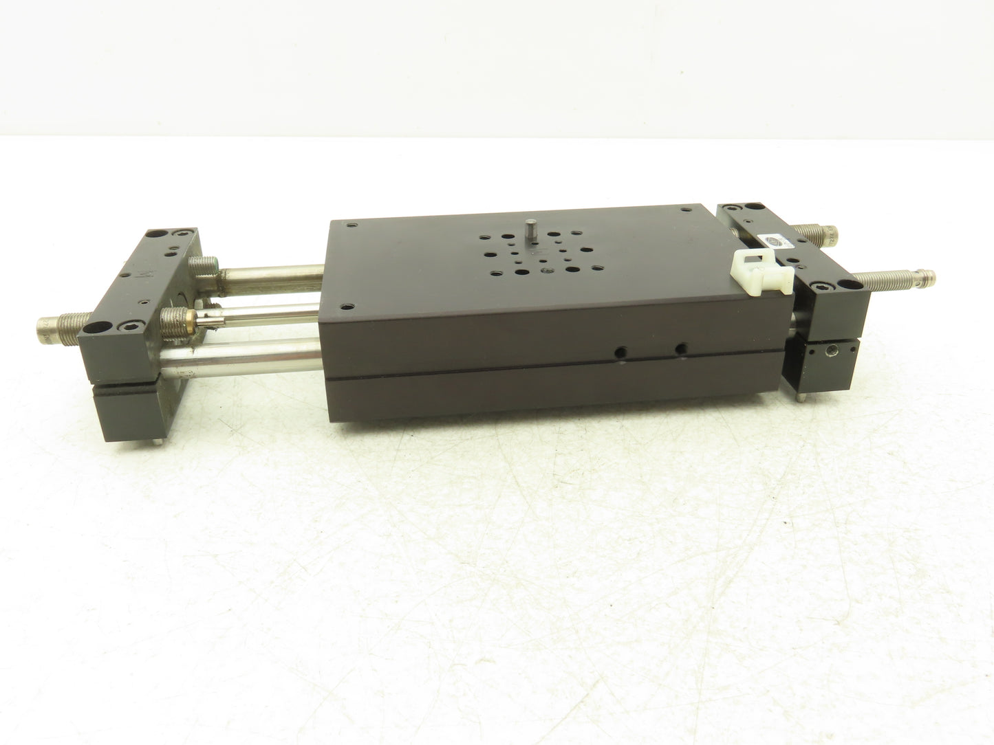 De-Sta-Co DLB-12M-L-C-50 Pneumatic Linear Base Slide/Guide Cylinder 50mm Slide