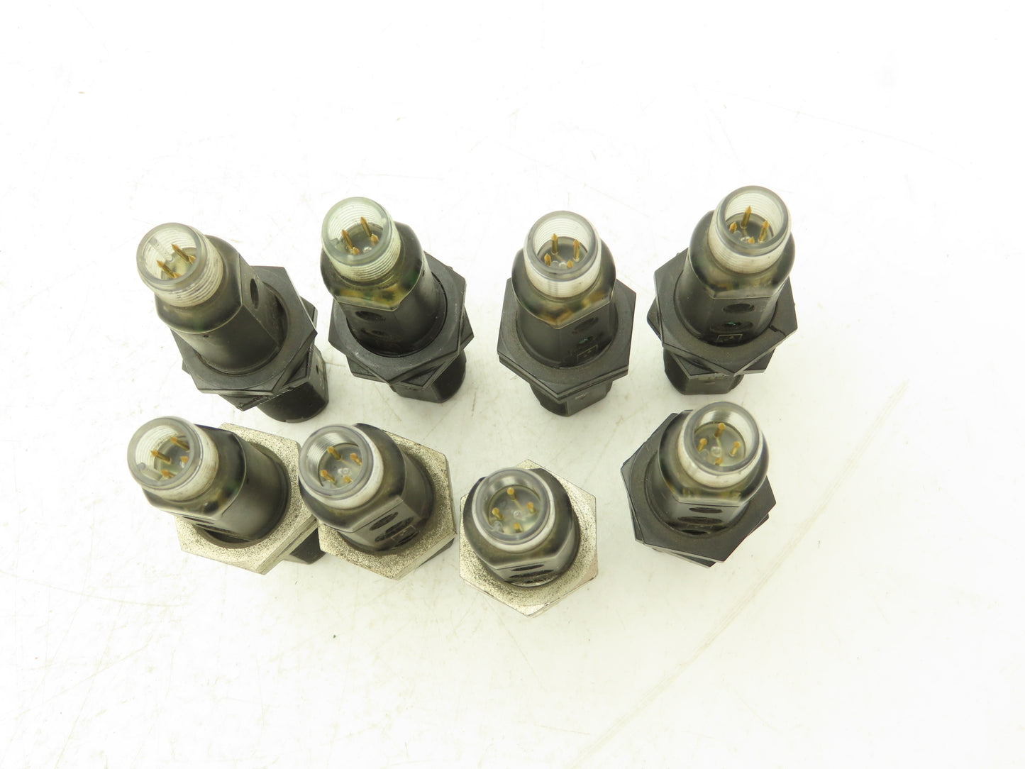 Balluff BOS18KF-PA-1QD-S4-C Retroreflective Photoelectric Sensor 0-4.5m Lot of 8