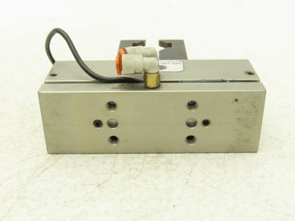 De-Sta-Co DPG-10M-4-C Pneumatic 2-Jaw Parallel Gripper Cylinder 1" Stroke 50lbf