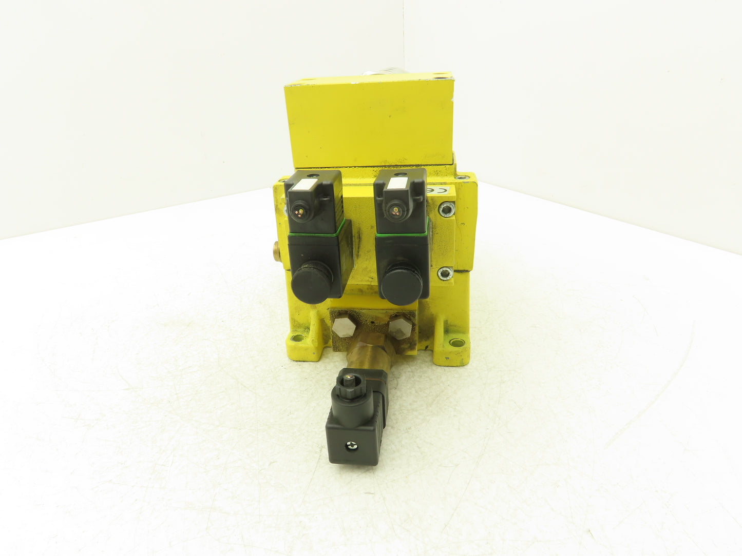 Ross Controls DM2CNA54B21 DM2 Series Double Valve 2-8 Bar 3/4" NPT 110/120VAC