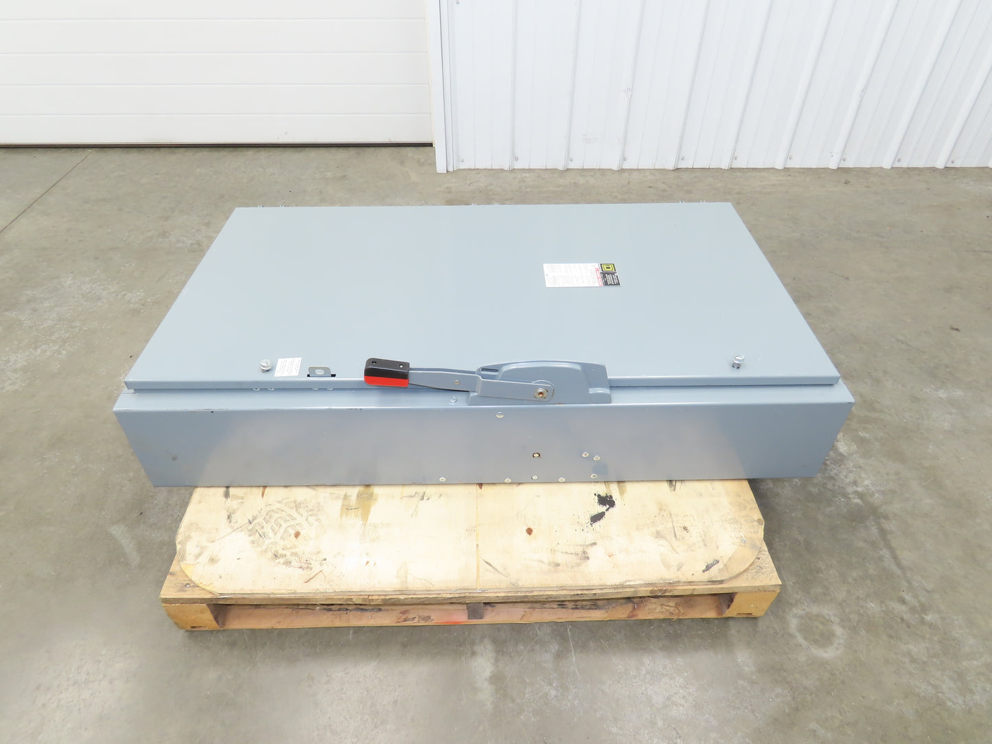 Square D H365 Safety Disconnect Switch 400A 600V 3 Pole Fused Type E04