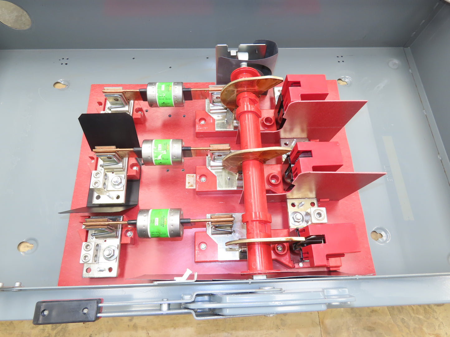 Square D H365 Safety Disconnect Switch 400A 600V 3 Pole Fused Type E04