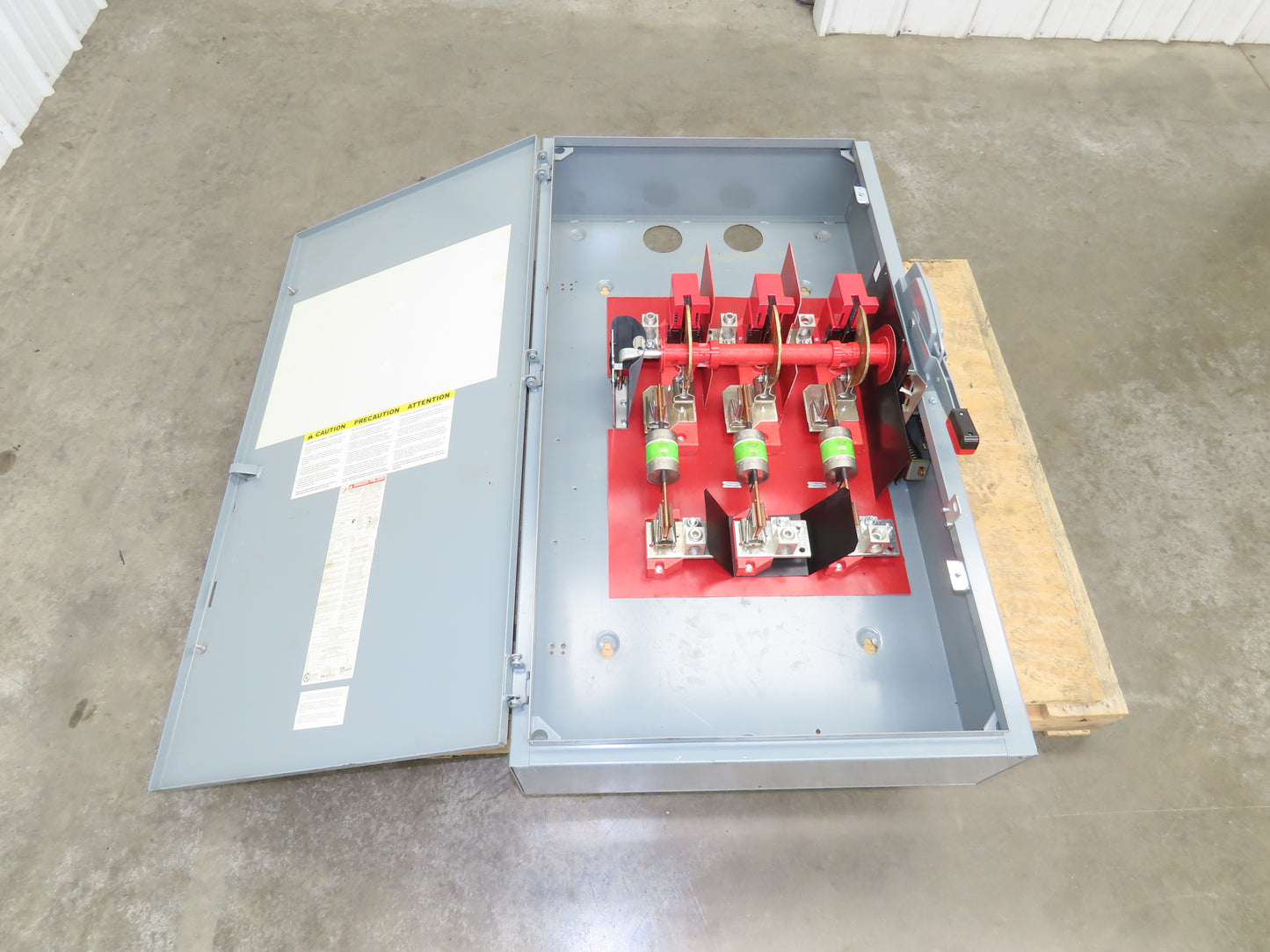 Square D H365 Safety Disconnect Switch 400A 600V 3 Pole Fused Type E04