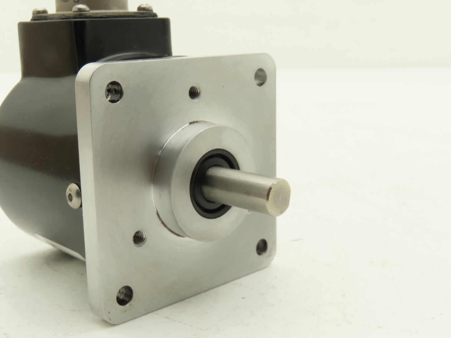 Allen Bradley 845G-F3G8HC0360R Absolute Rotary Encoder 3/8" Shaft 360PPR 	Ser B