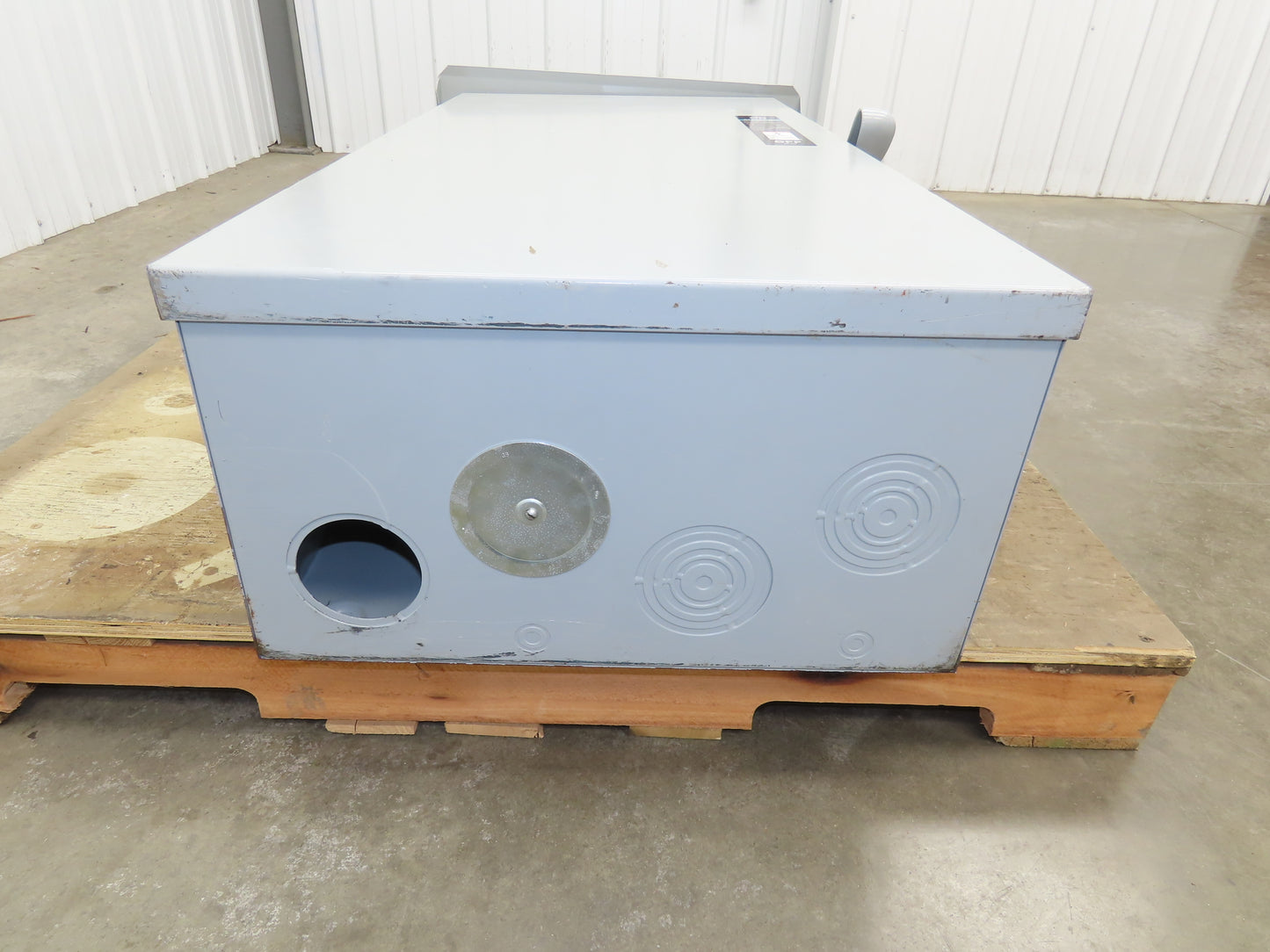 Siemens FR355 I-T-E Safety Disconnect Switch 400A 600V 3 Pole Fused Rainproof 3R