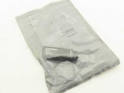 Schmersal 101181085 Magnet Safety Sensor Non Contact CST 34-S-1
