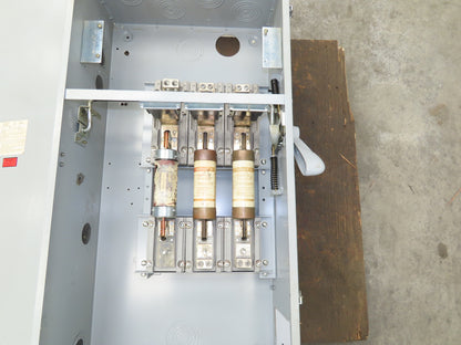 Siemens F355 Vacu Break Clampamtic Safety Disconnect Switch 400A 600V 3P Fused