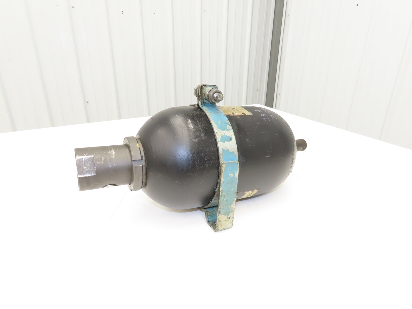Ogden Hydraulic Bladder Accumulator 1 Gallon Tank 3000 PSI