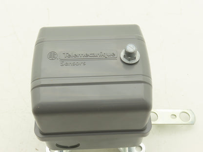 Telemecanique 9036GG2H Float Switch w/ Arm 5 HP 115-575 VAC 1 Or 3 Ph Series C