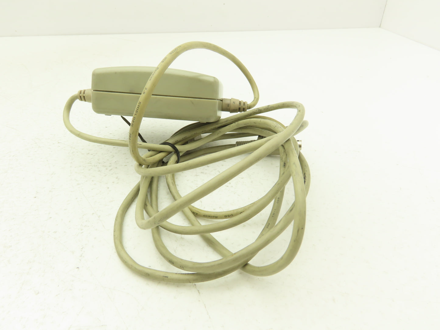 Allen Bradley 1784-U2DHP/A USB-to-Data Highway Plus 8-Pin DIN Cable FW/REV 1.007