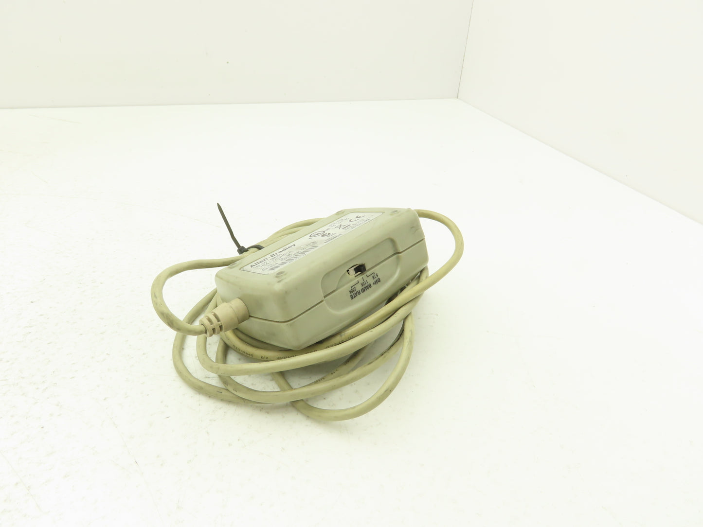 Allen Bradley 1784-U2DHP/A USB-to-Data Highway Plus 8-Pin DIN Cable FW/REV 1.007