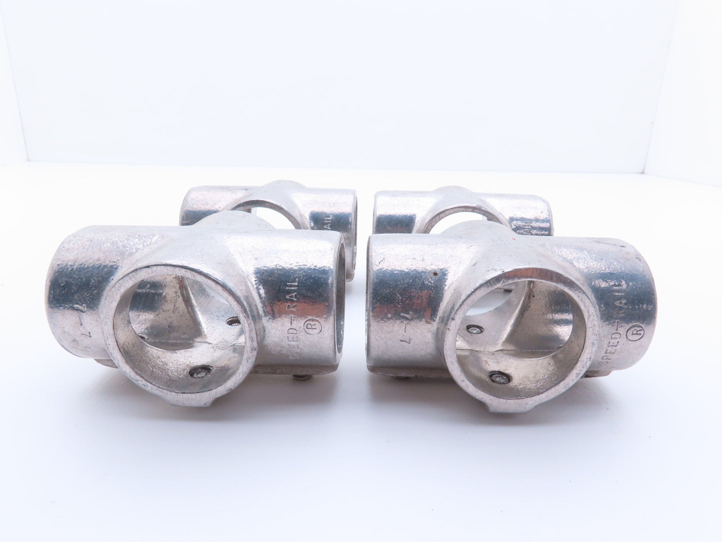 Hollaender 7E-7 Speed-Rail Cross T 1-1/4" Pipe Fits 1.66" OD 3 Screw Lot of 4