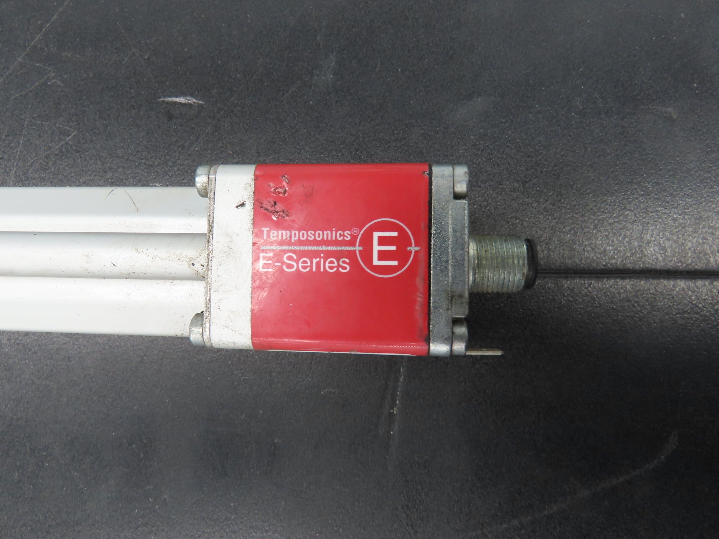 MTS Temposonics EP00300UD341V03 Linear Position Sensor Transducer 300m ...