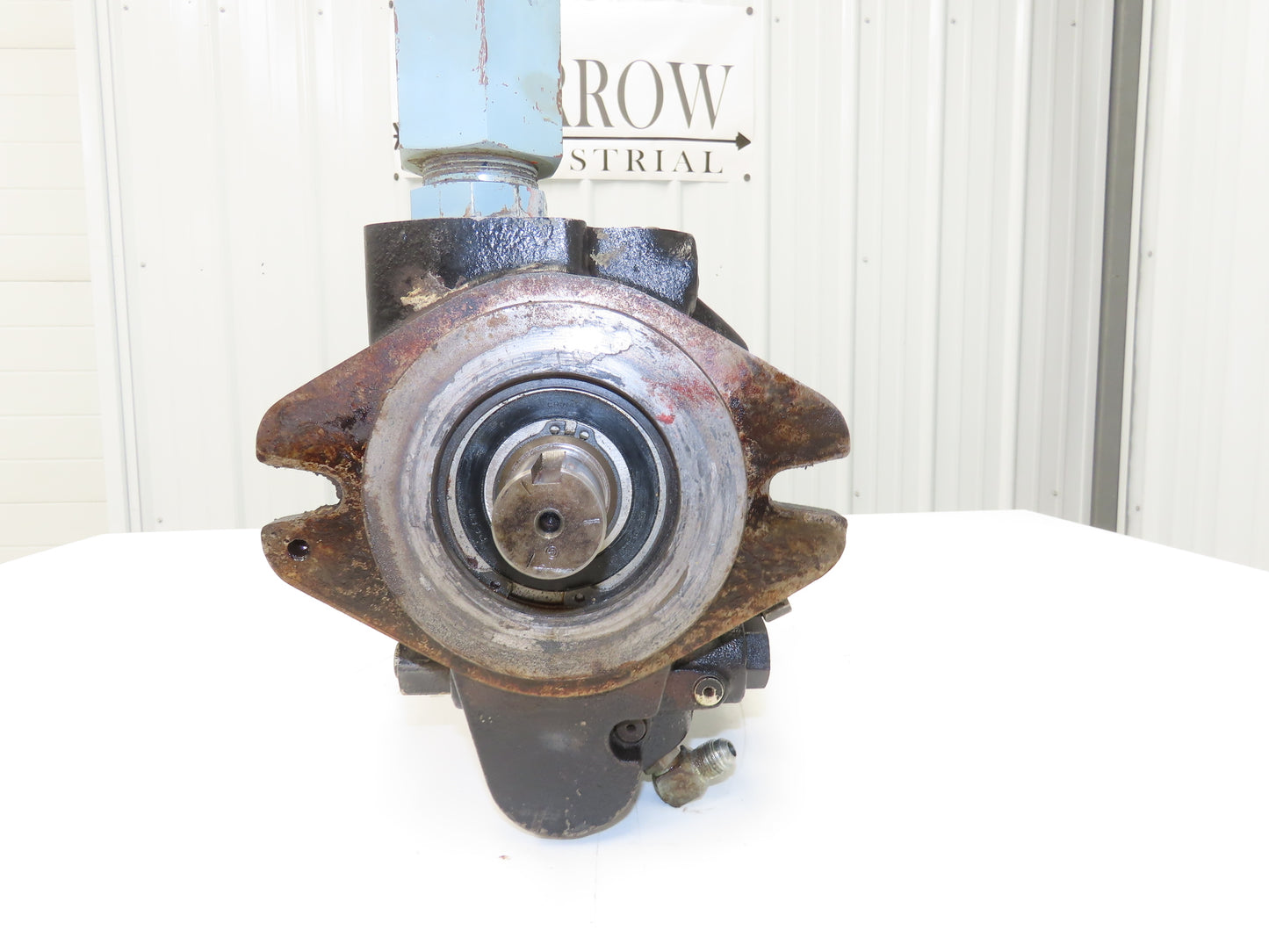 Parker PAVC100R521 Variable Hydraulic Piston Pump 100cm³/rev 3000 PSI 31-47 GPM