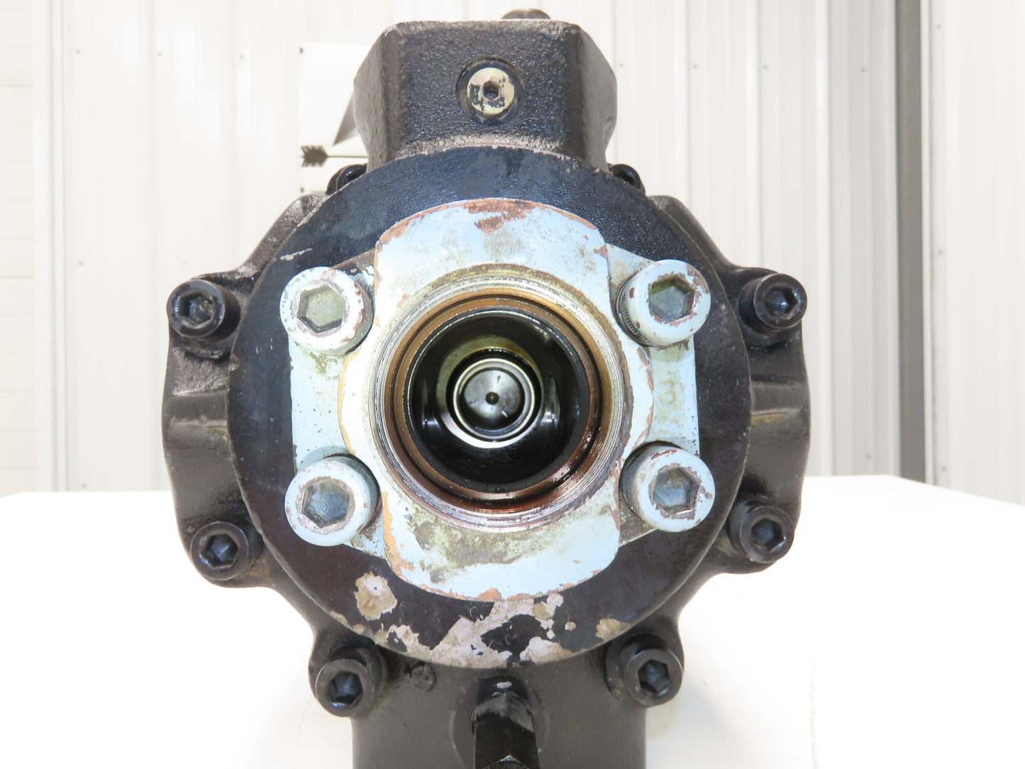 Parker PAVC100R521 Variable Hydraulic Piston Pump 100cm³/rev 3000 PSI 31-47 GPM