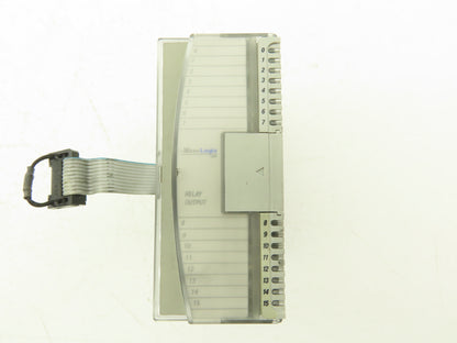 Allen Bradley 1762-OW16 MicroLogix 1200 16 Pt. VAC/VDC Relay Output 24VDC  Ser A