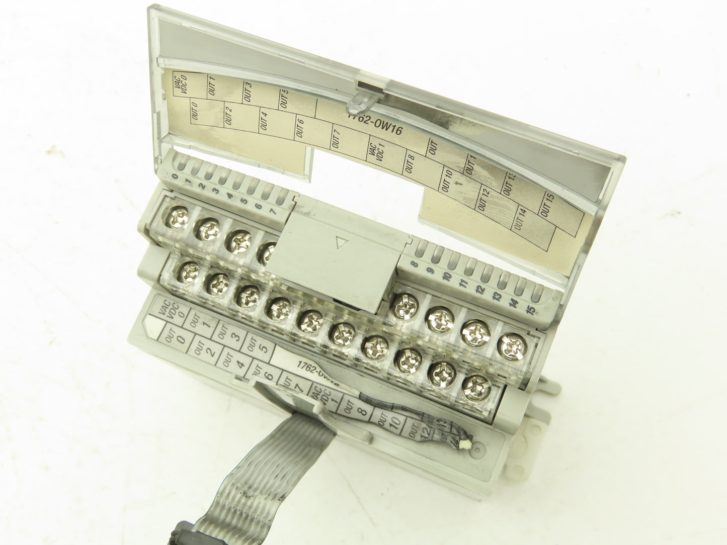 Allen Bradley 1762-OW16 MicroLogix 1200 16 Pt. VAC/VDC Relay Output 24VDC  Ser B