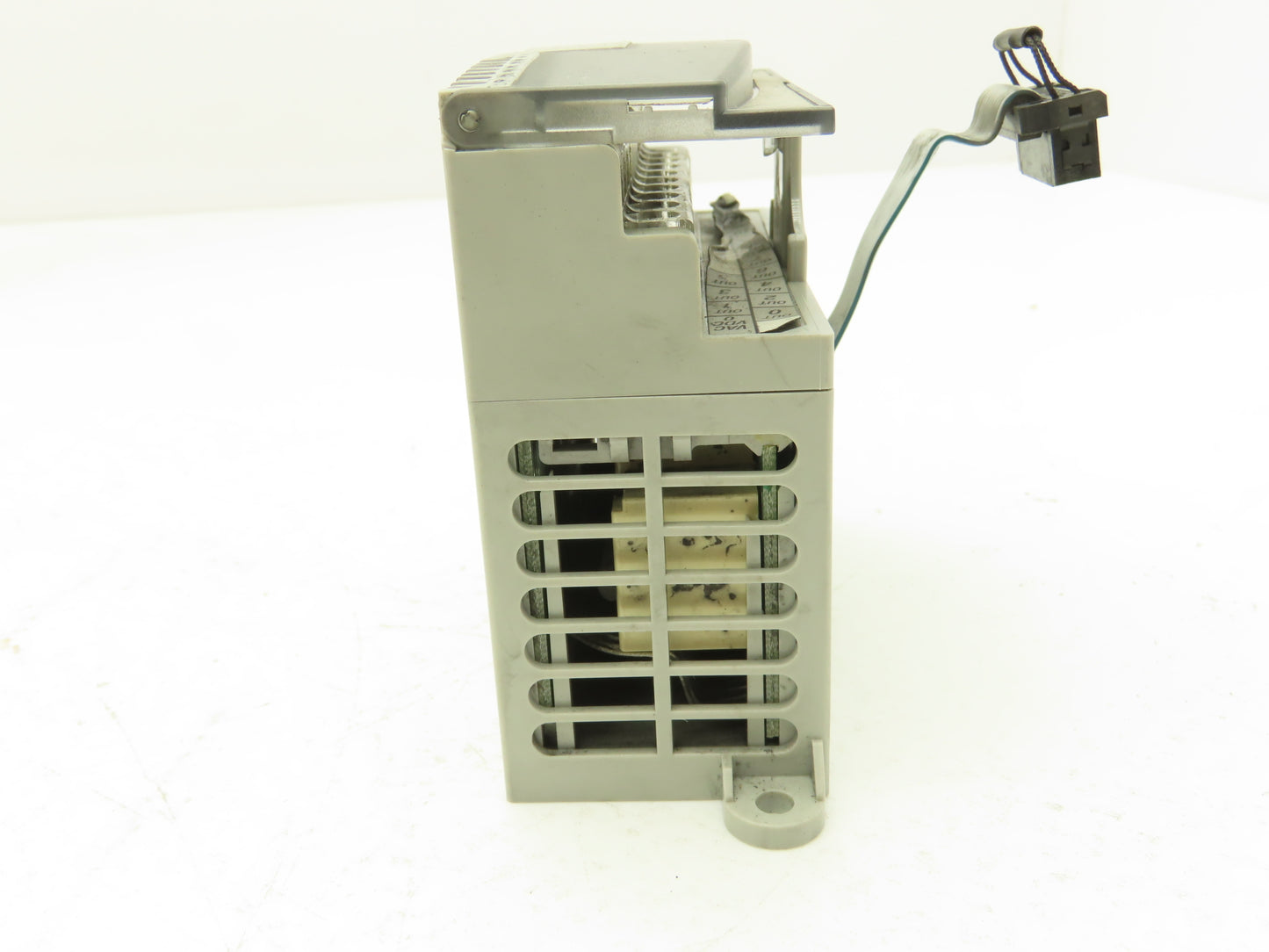 Allen Bradley 1762-OW16 MicroLogix 1200 16 Pt. VAC/VDC Relay Output 24VDC  Ser B