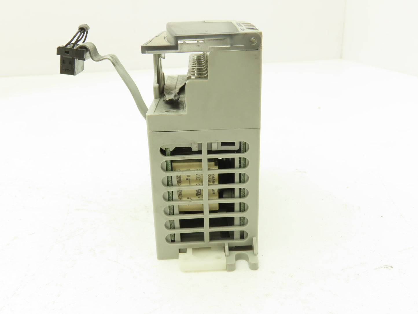 Allen Bradley 1762-OW16 MicroLogix 1200 16 Pt. VAC/VDC Relay Output 24VDC  Ser B