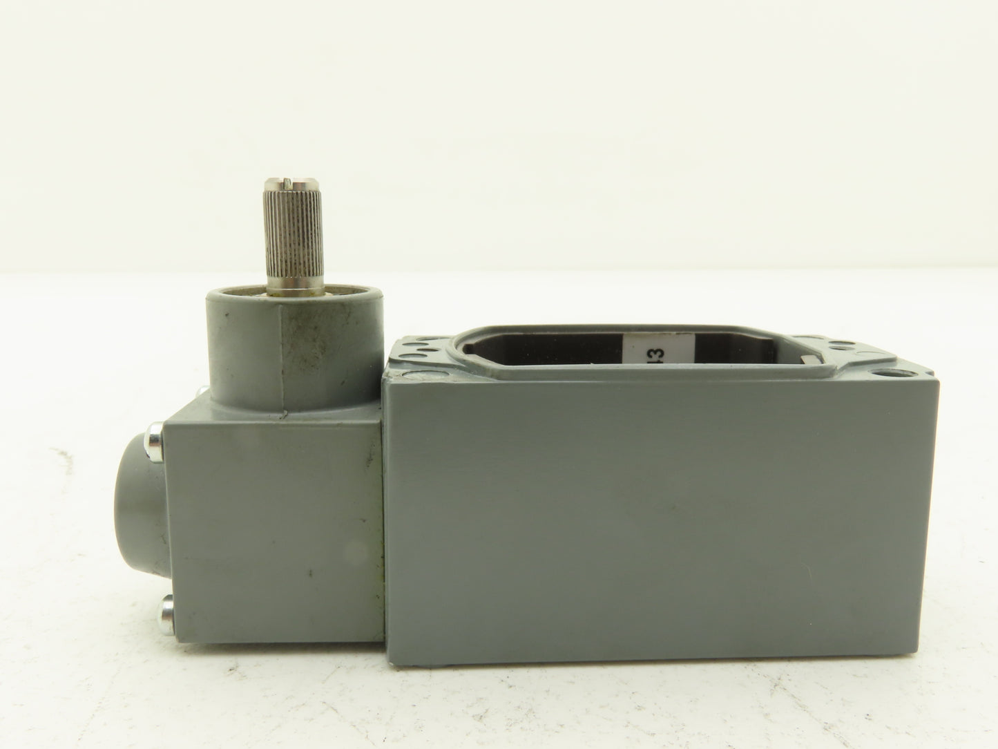 Allen Bradley 802T-AM Oiltight Limit Switch Enclosure Lever Type Operator Head