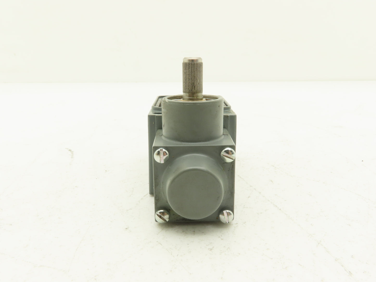 Allen Bradley 802T-AM Oiltight Limit Switch Enclosure Lever Type Operator Head