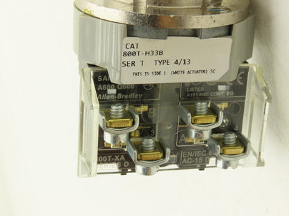 Allen Bradley 800T-H33B Cylinder Lock Selector Switch 2 Position Keyed Ser T
